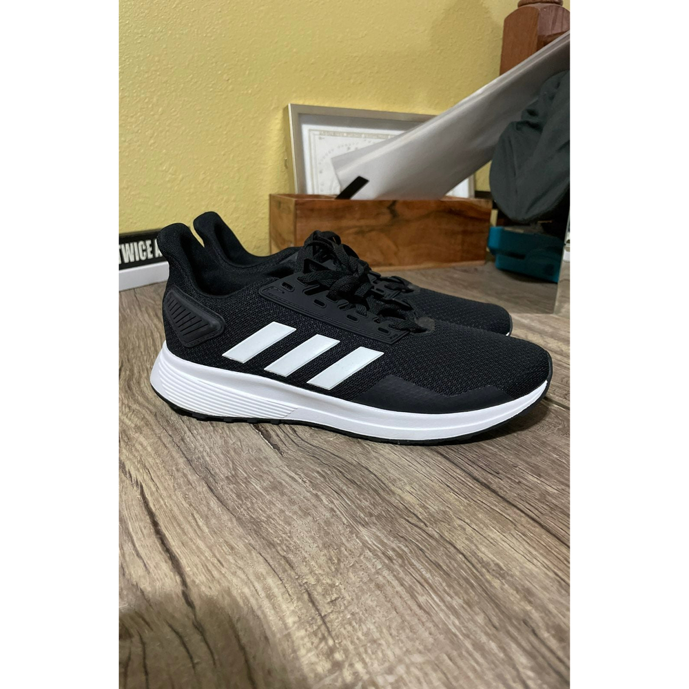 Adidas Duramo Men Size 6 Black White Striped NWOT